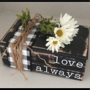 Farmhouse “Love Always” Wooden Book Stack